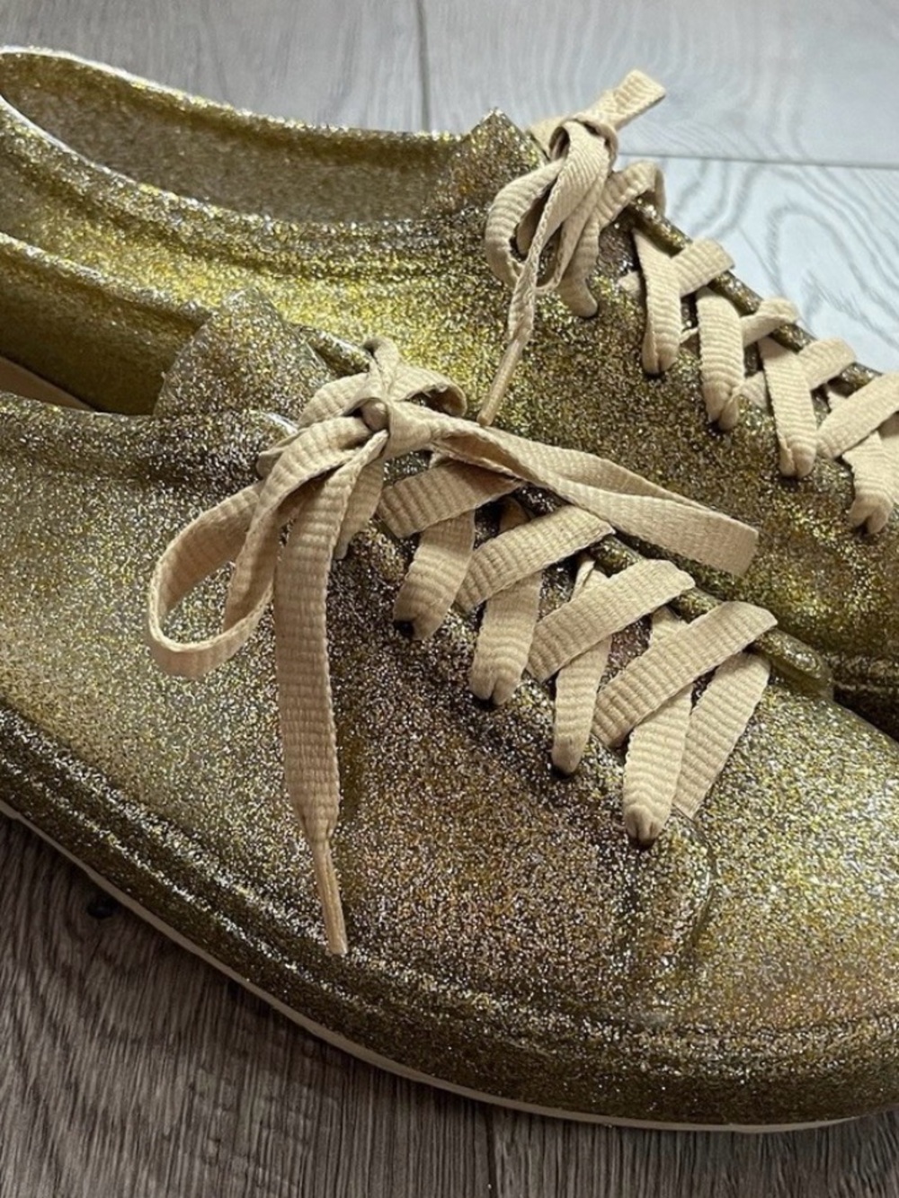 Melissa Gold Glitter Lace-Up Woman’s Sneakers 9 - Picture 3 of 4